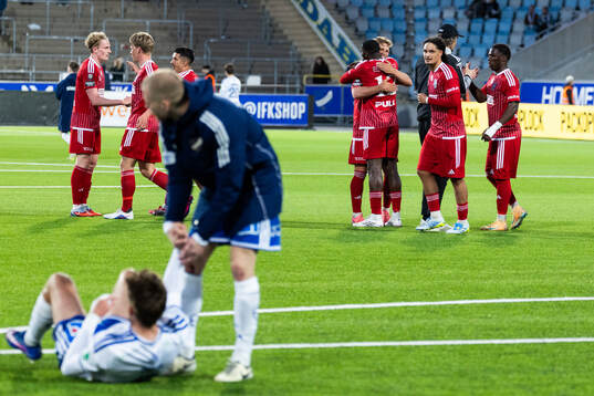 Landskronas spelare jublar
