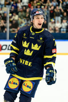 Sascha Boumedienne of Sweden celebrates
