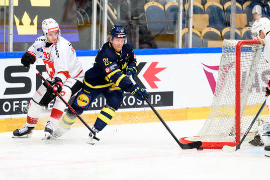 Théo Rochette of Switzerland and Marcus Sylvegård of