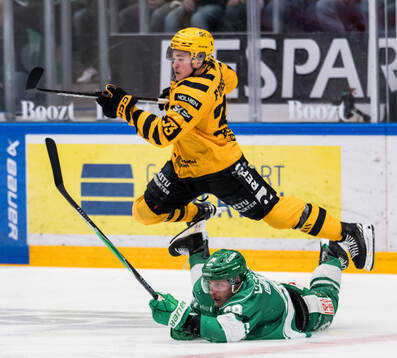 Skellefteås Zeb Forsfjäll och Rögles Anton Bengtsson