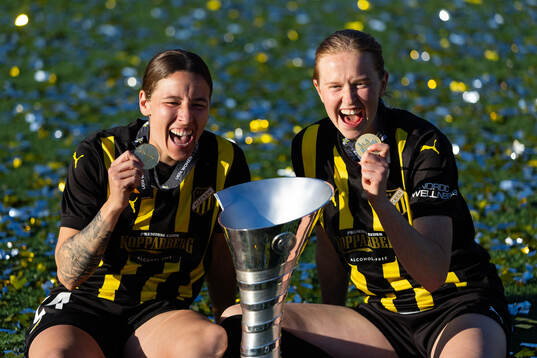 Tabitha Michelle Tindell and Emma Östlund of Häcken