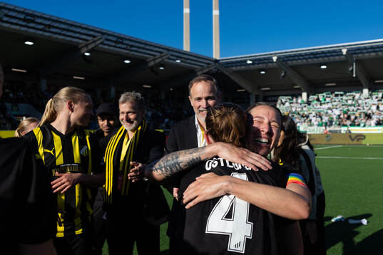 Emma Östlund and Tabitha Michelle Tindell of Häcken