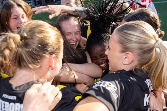 Emma Östlund and Monica Jusu Bah of Häcken celebrate with