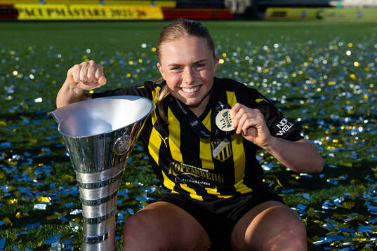 Pernille Sanvig of Häcken poses with the trophy
