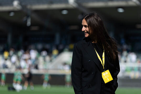 Head coach Elena Sadiku