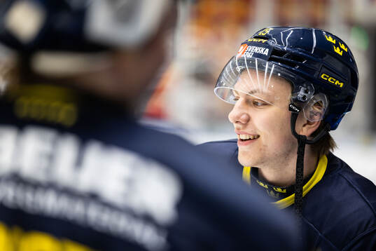 Jack Berglund of Sweden