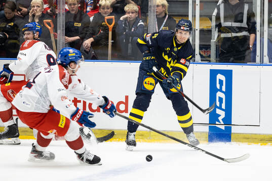 Jacob Larsson of Sweden