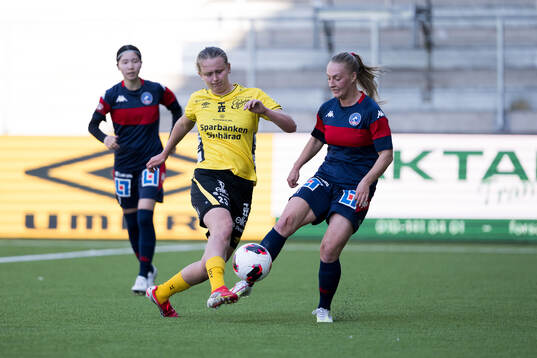 Elfsborgs Ellen Nilsson och Linköpings Emma Viklund