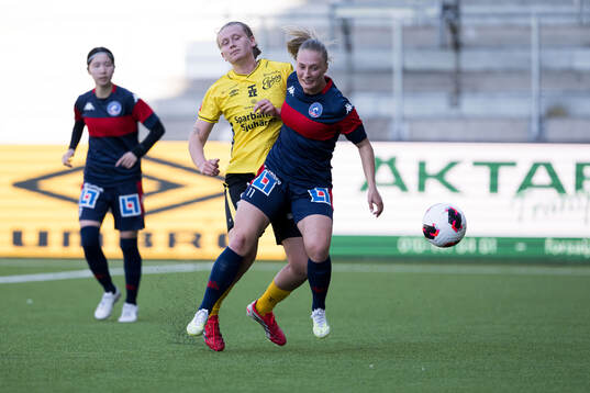 Elfsborgs Ellen Nilsson och Linköpings Emma Viklund