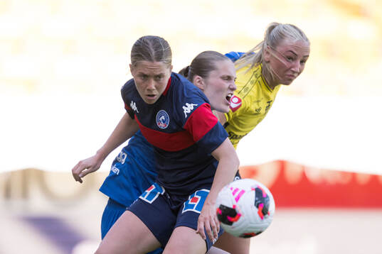 Linköpings Polly Doran och Julia Cavander och Elfsborgs