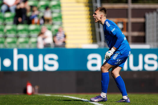 Örebros målvakt Jakub Ojrzynski