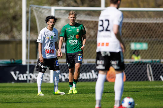 Örebros Hasan Dana och Varbergs Edvin Tellgren