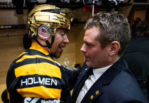 Skellefteås Pär Lindholm och huvudtränare Daniel
