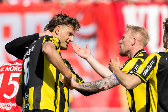 Häckens Silas Andersen jublar