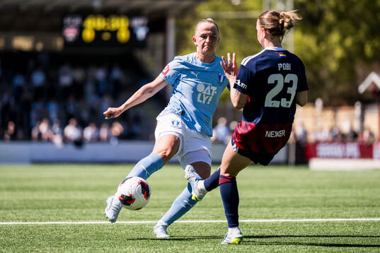 Malmö FFs Tuva Skoog och Rosengårds Anastasiya Pabiahaila