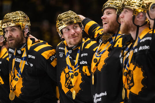 Skellefteås Pär Lindholm jublar