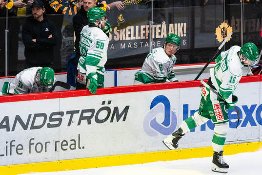 Rögles Filip Johansson, Paul Ladue och Lukas
