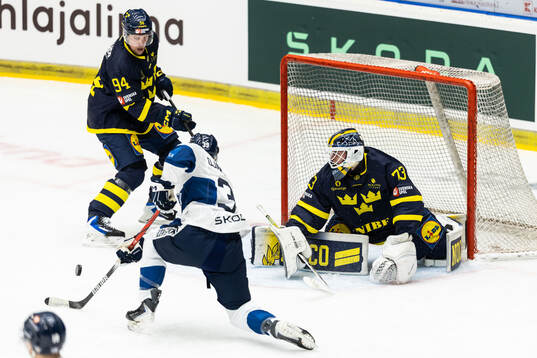Valtteri Ojantakanen of Finland against Joel Persson and