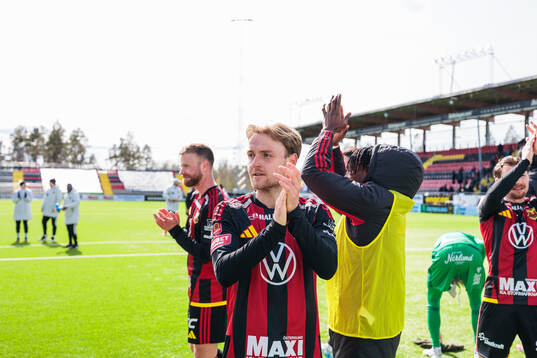 Östersunds Simon Marklund jublade