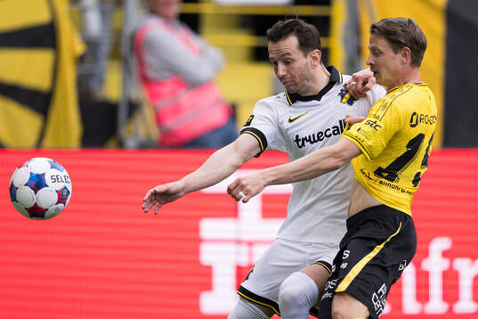 AIKs Bersant Celina och Elfsborgs Simon Hedlund nder