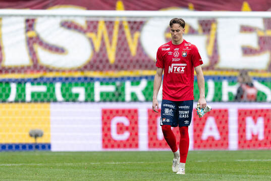 Örgrytes målvakt Hampus Gustafsson deppar