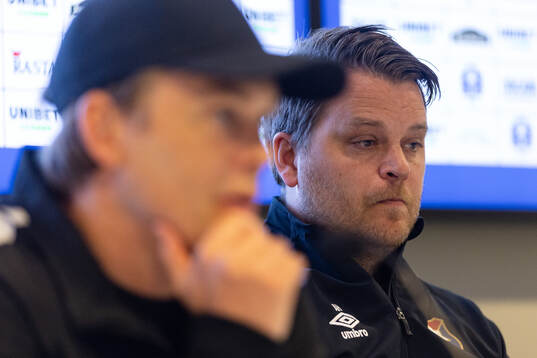 GAIS tränare Fredrik Holmberg och Örgrytes tränare