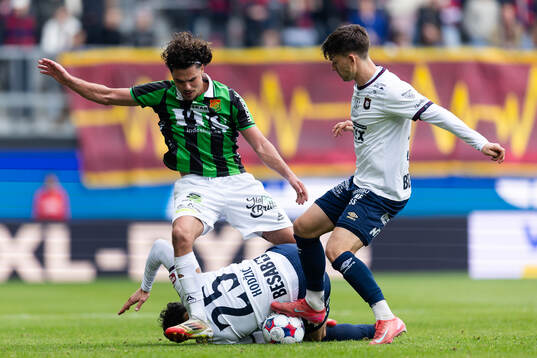 GAIS William Milovanovic och Örgrytes Demirel Hodzic och