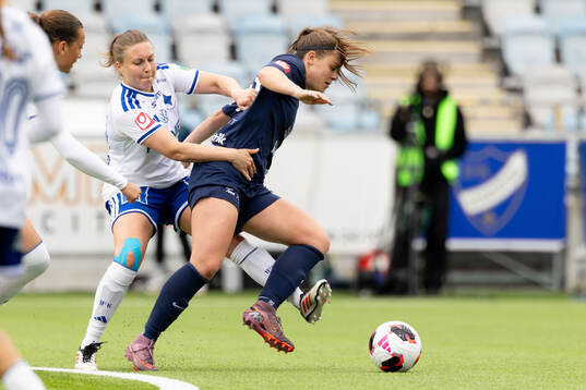 IFK Norrköpings Fanny Andersson och Eskilstuna United DFFs