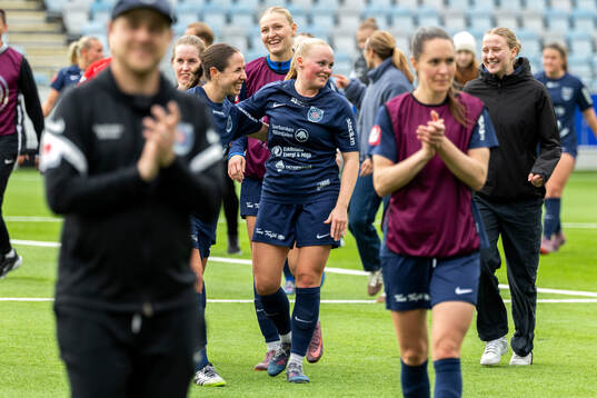 Eskilstuna United DFFs Viivi Ollonqvist jublar
