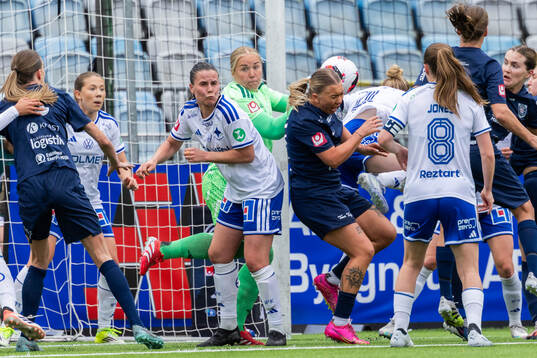 IFK Norrköpings Josefin Harrysson, Sofia Hjern och