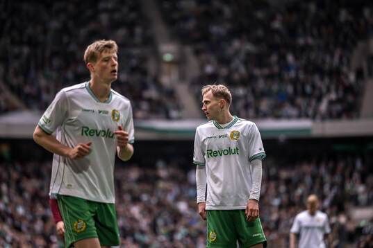 Hammarbys Victor Stange Lind deppar