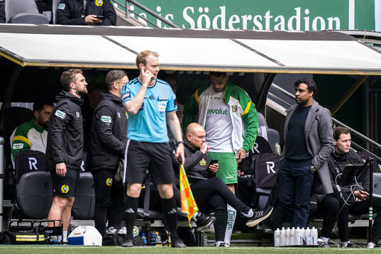 Hammarbys Nikola Vasic och tränare Kalle Karlsson