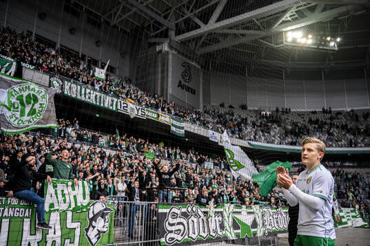 Hammarbys Dennis Collander jublar