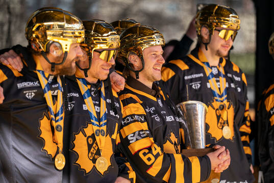 Skellefteås Arvid Lundberg , Pär Lindholm och Jonathan