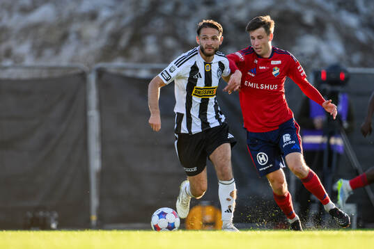 Landskronas Allen Smajic och Östers Filip Olsson