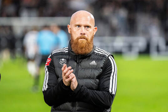 Östers tränare Max Mölder
