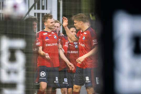 Östers Oscar Uddenäs jublar