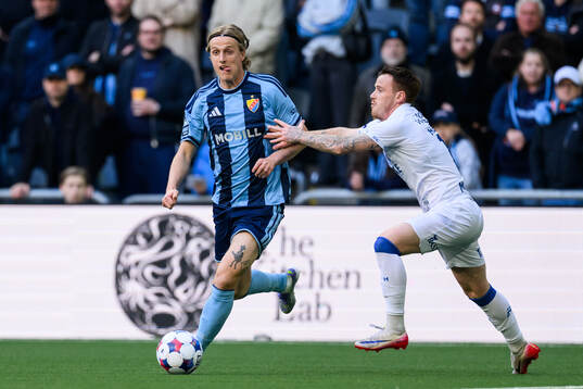 Djurgårdens Jeppe Okkels och IFK Göteborgs Tobias Heintz