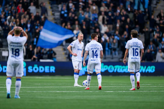 IFK Göteborgs Adam Bergmark Wiberg deppar
