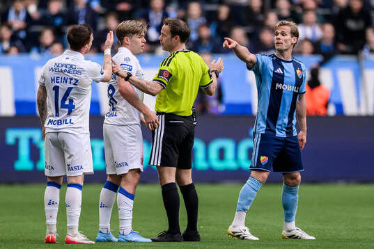 IFK Göteborgs Tobias Heintz och Felix Eriksson i en
