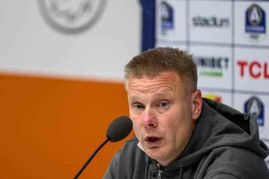 IFK Göteborgs tränare Stefan Billborn på presskonferensen