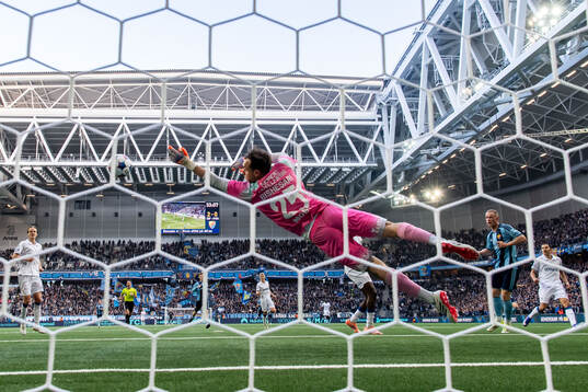 Djurgårdens Kristian Lien gör 3-0 bakom IFK Göteborgs