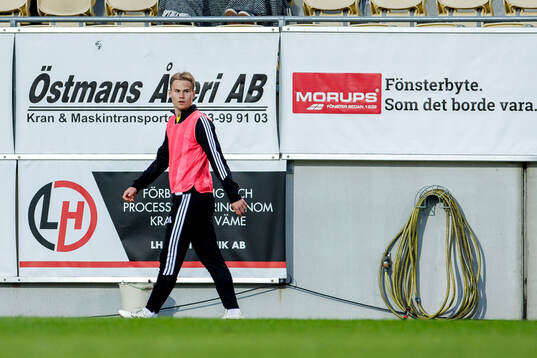 Falkenbergs Gazton Alexandersson värmer upp