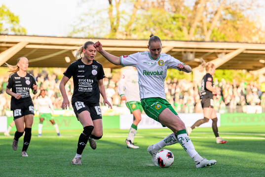 IK Uppsalas Älvali Lindström och Hammarbys Emilie Bragstad