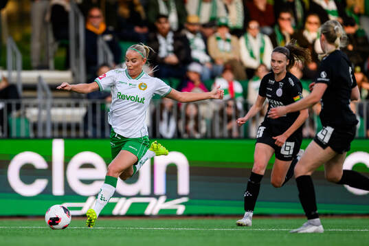 Hammarbys Stina Lennartsson och IK Uppsalas Julia Ragnarsson