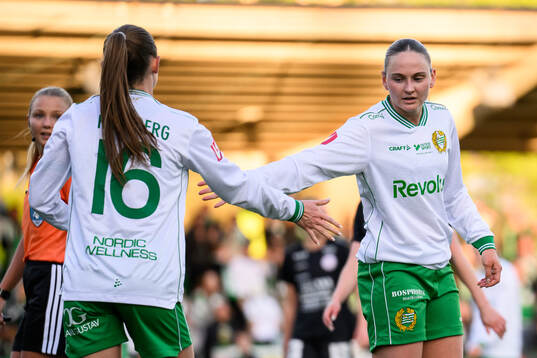 Hammarbys Svea Rehnberg och Vilde Hasund