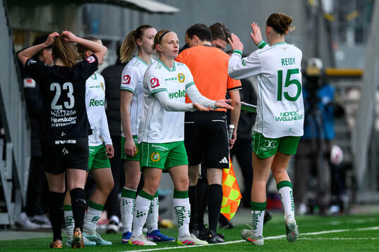 Hammarbys Madison Pogarch och Sofia Reidy