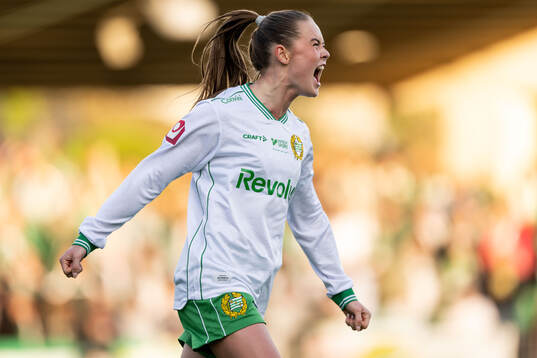 Hammarbys Svea Rehnberg jublar
