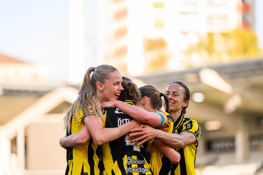 Häckens Thelma Pálmadottir, Emma Östlund, Anna Anvegård