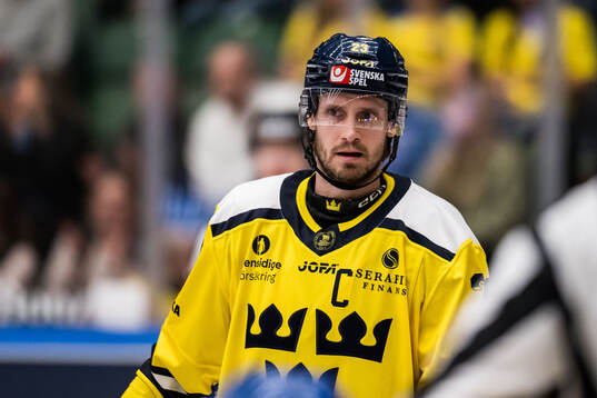 Oliver Ekman-Larsson of Sweden